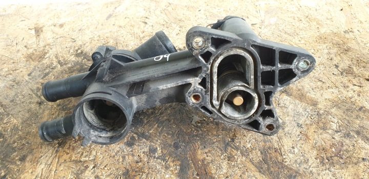 КОРПУС ТЕРМОСТАТА VW GOLF V 1,4 03C121111, фото 5