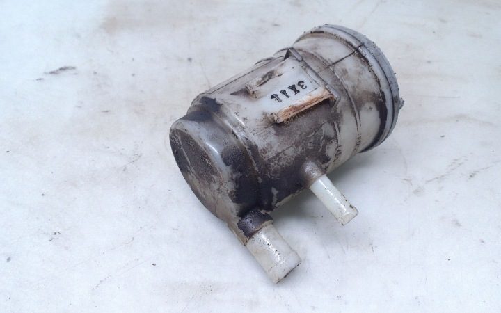 2004 Honda Accord Бачок гидроусилителя, фото 2