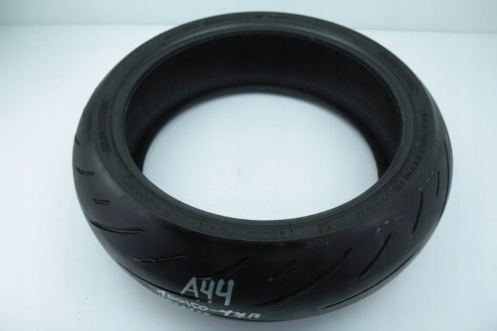 Bridgestone Battlax S22 190/50R17 73 Вт, фото 5