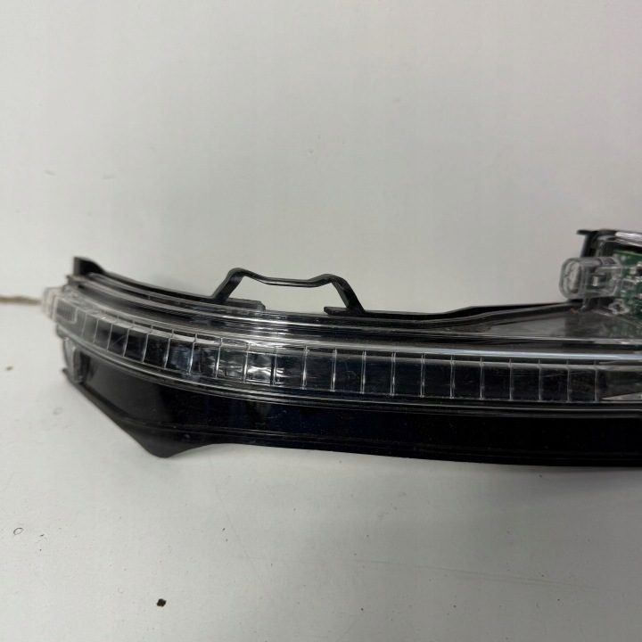 ПОВОРОТНИК LED В ЗЕРКАЛО AUDI Q7 SQ7 II 4M Q5 II BENTAYGA OE 4M0949102A, фото 3