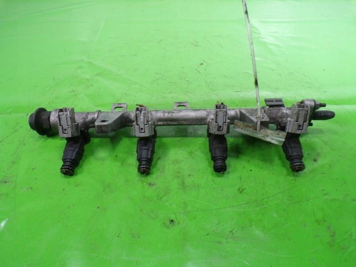 HYUNDAI КУПЕ II 1.6 16V G4ED ТОПЛИВНАЯ РАМПА 35310-22600, фото 1