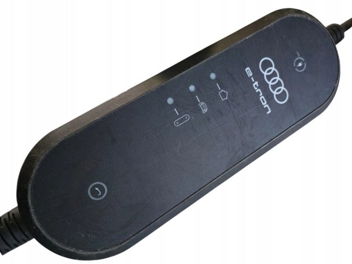 AUDI ТРУБКА ДЛЯ ЗАРЯДКИ Зарядное устройство e-Tron 11 кВт Type 2 8V4971675AS OEM, фото 5