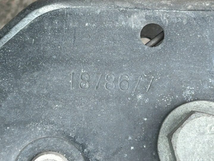 ЗАМОК + ПОДУШКА + АМОРТИЗАТОР КАБИНЫ DAF CF EURO6 1878677 1931026 1866162, фото 8