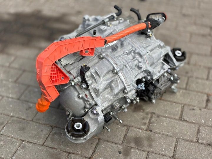 Toyota Mirai II двигатель насос Wodorowa задний, фото 2