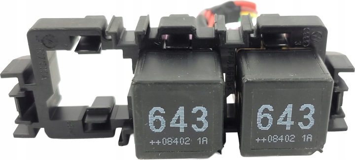 AUDI A6 C6 РЕСТАЙЛИНГ 3.0 TFSI БЛОК ПРЕДОХРАНИТЕЛЕЙ 4F1937503A, фото 2