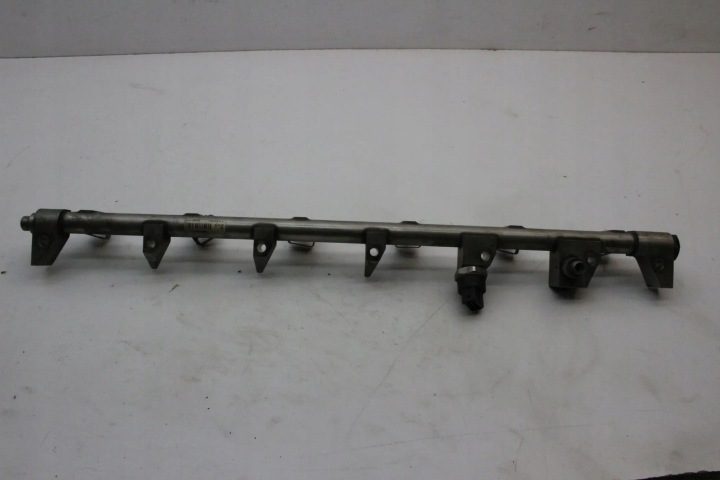 BMW E65 E66 МОЛДИНГ ТОПЛИВНЫЙ N73 6.0i 7523439, фото 1