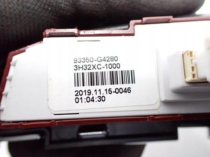 ТОННЕЛЬ ПАНЕЛЬ РАМКА РЫЧАГА КПП БАРДАЧОК РАЗЪЕМ USB 12V ЕВРОПА HYUNDAI I30 III 20 г., фото 7