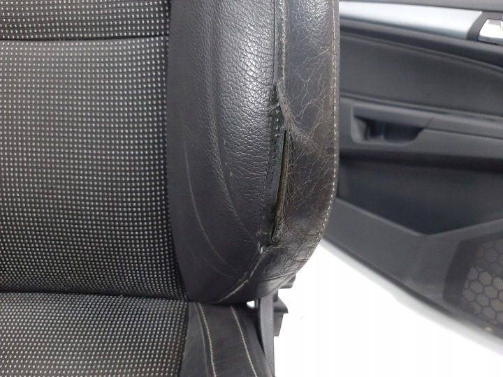 OPEL ASTRA H УНИВЕРСАЛ РЕСТАЙЛИНГ 07 г. СИДЕНЬЯ ДИВАН ОБШИВКИ ОБИВКА КОМПЛ. RECARO OPC, фото 5