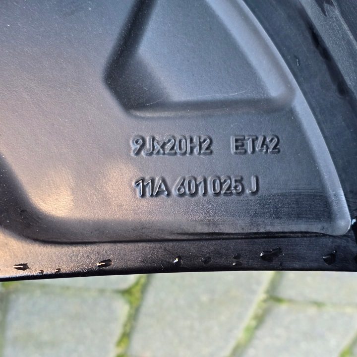 Литой диск Volkswagen OE ID4 9.0" x 20" 5x108 ET 42, фото 3