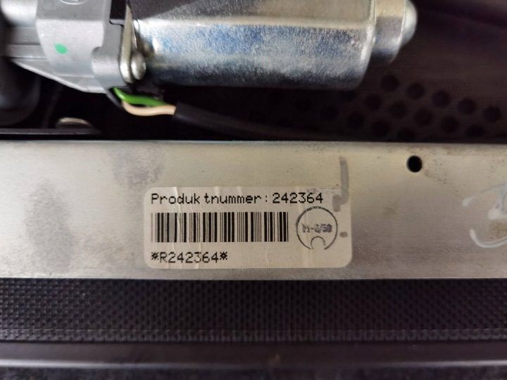 Шторка заднего стекла электрическая Chrysler 300C 68302685AA, фото 4
