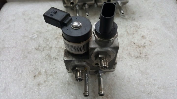 Клапан регулировки распределитель VW AUDI SEAT SKODA 5R3906011 разборка, фото 2