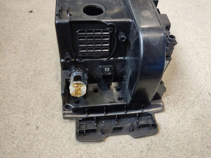Беспроводная зарядка BMW 7 G11 G12 8795947, фото 14