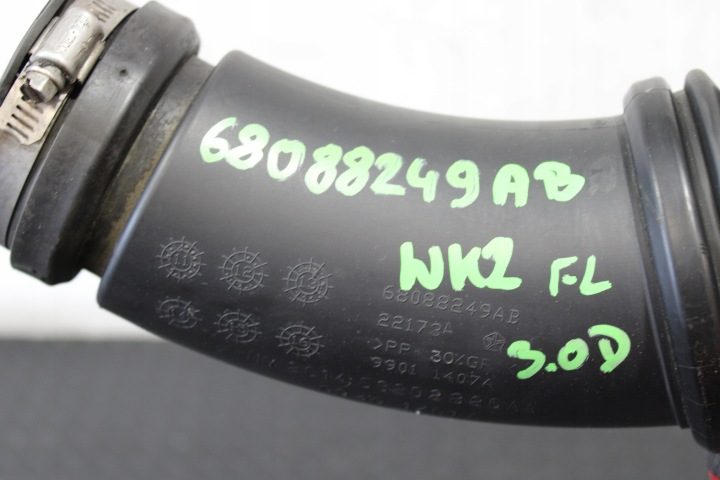 ТРУБКА ВОЗДУХА JEEP GRAND CHEROKEE WK2 РЕСТАЙЛИНГ 68088249AB, фото 2