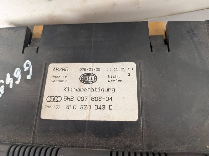 Блок управления климатом Seat Leon I 8L0820043D Европа, фото 3