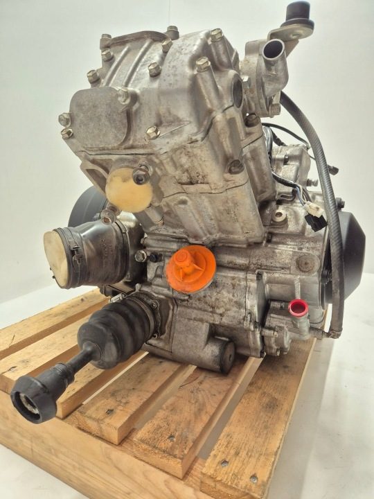 Suzuki LTA 500 AXI (12) ДВИГАТЕЛЬ В СБОРЕ, фото 4