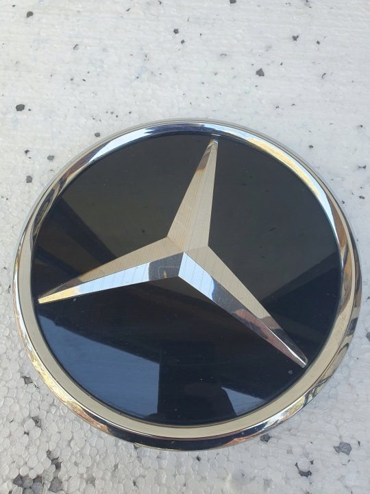 Звезда в решетка радиатора Distronic Mercedes W213 W238 CLA W118 W177 GLB A0008880000, фото 1