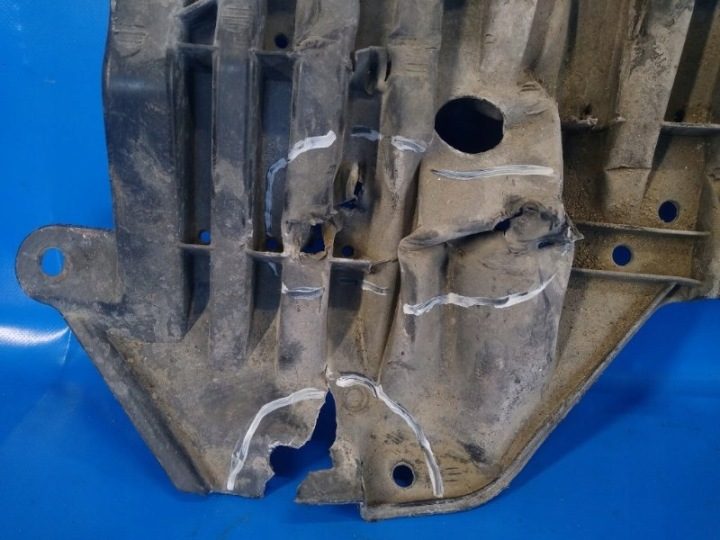 Защита переднего бампера TOYOTA PRIUS PLUS 11-14-52618-47030, фото 3