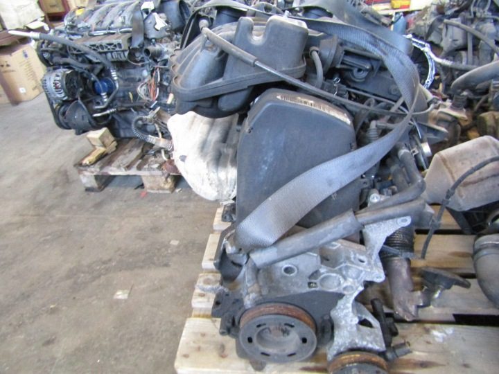 SKODA OCTAVIA I 1U ДВИГАТЕЛЬ БЕНЗИНОВЫЙ 1,6 101 л.с. AKL, фото 1