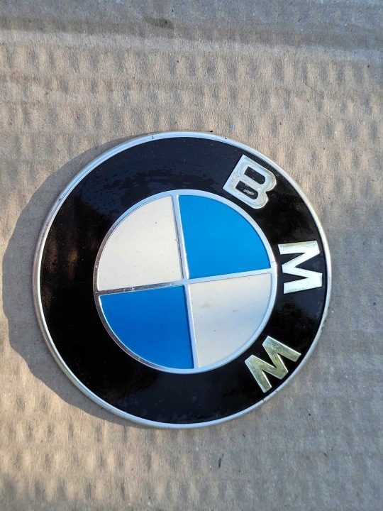 BMW 3 E90 РЕСТАЙЛИНГ ЗНАЧОК ЛОГОТИП ЭМБЛЕМА КРЫШКИ, фото 1