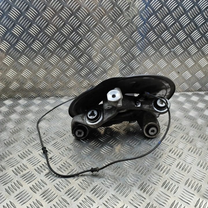 Поворотный кулак задний левый Mercedes-Benz C (S206) A2063505510 31692960 2023, фото 3