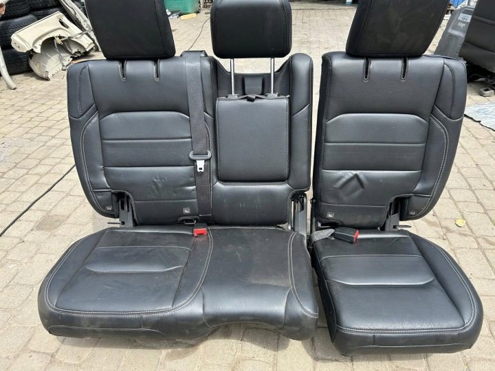 ДИВАН СИДЕНЬЯ ЗАДНЕЕ КОЖА КОЖАНАЯ JEEP WRANGLER JL 4D, фото 1
