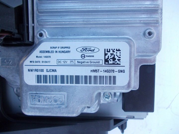Ford Focus MK3 рестайлинг магнитола навигация Sync 3, фото 5