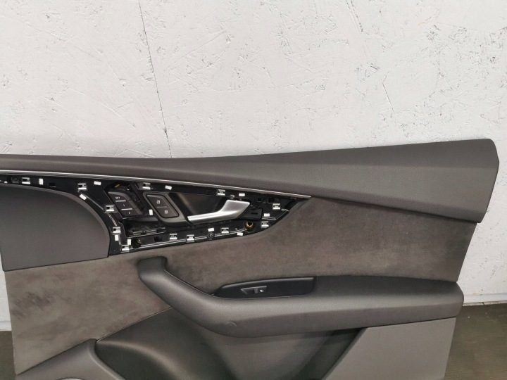 Audi Q7 4M Обшивка двери правая передняя, фото 3