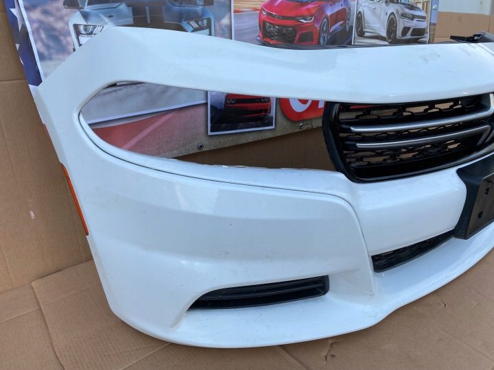 Бампер передний Dodge Charger 3.6 2016- PW7 оригинал, фото 2