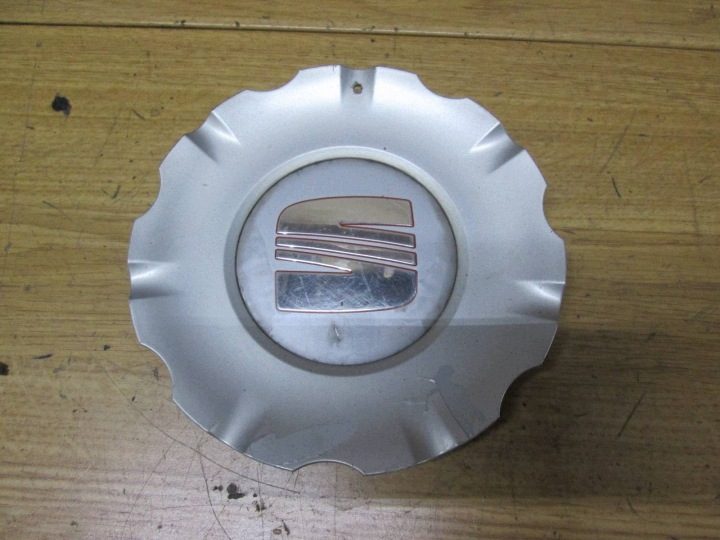 Оригинальный колпак колеса Seat Ibiza III (6L) 6L0601149J, фото 1