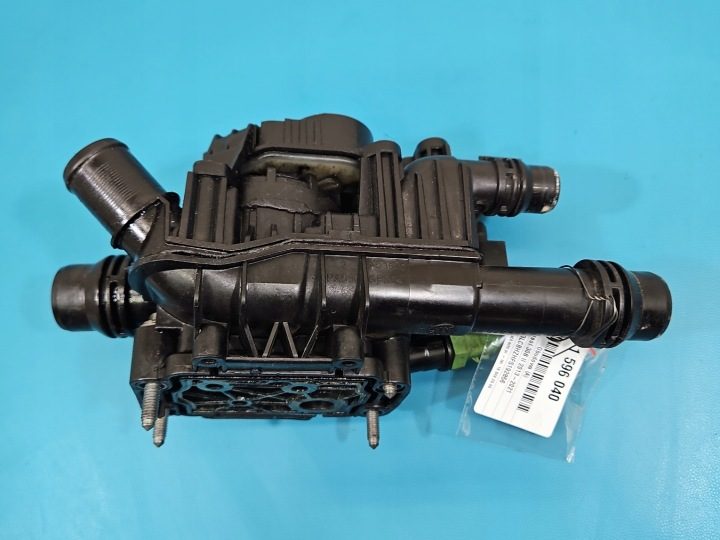 Корпус Peugeot 308 II T9 1,6 HDI 9803549480 Teromostatu, фото 6