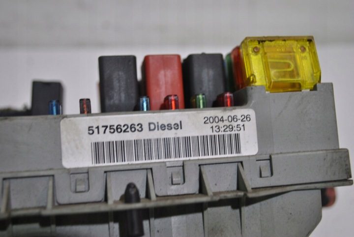Блок предохранителей Fiat OE 51756263, фото 3