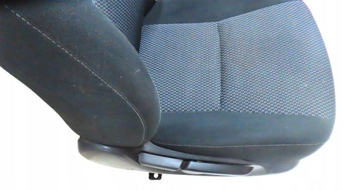 СИДЕНЬЕ ПЕРЕДНЕЕ ПРАВОЕ TOYOTA AURIS I 5 ДВ. 2006-2012 ГОД, фото 2