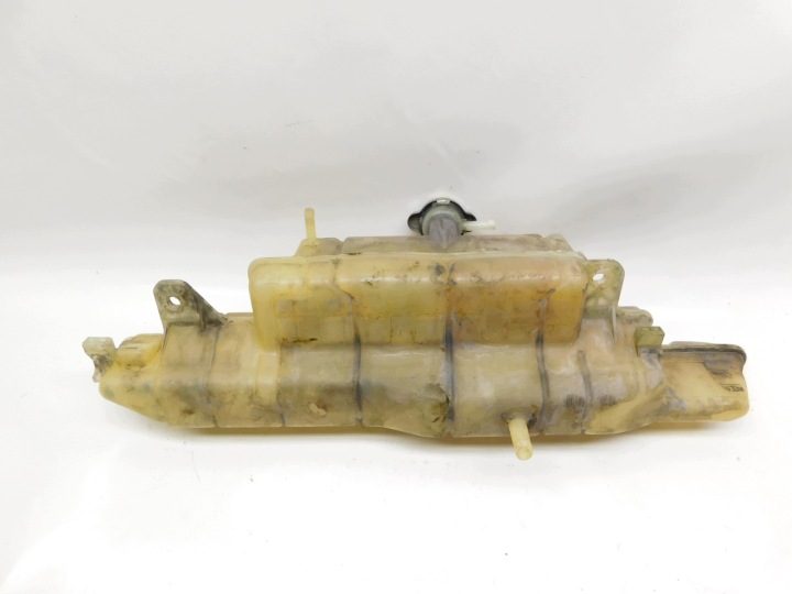 Расширительный бачок 21710-MB40C - Nissan Cabstar NT400 3.0 DXI, фото 3