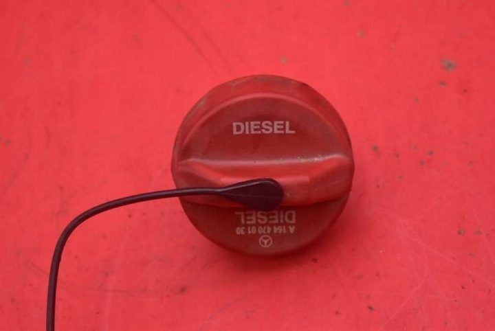 КРЫШКА ГОРЛОВИНЫ БЕНЗОБАКА A1644700130 MERCEDES R-КЛАСС W251 05-10, фото 1