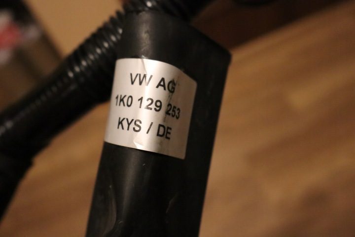 ОРИГИНАЛЬНЫЙ VAG OE 1K0131149H ШЛАНГ СОЕДИНИТЕЛЬНЫЙ, фото 4