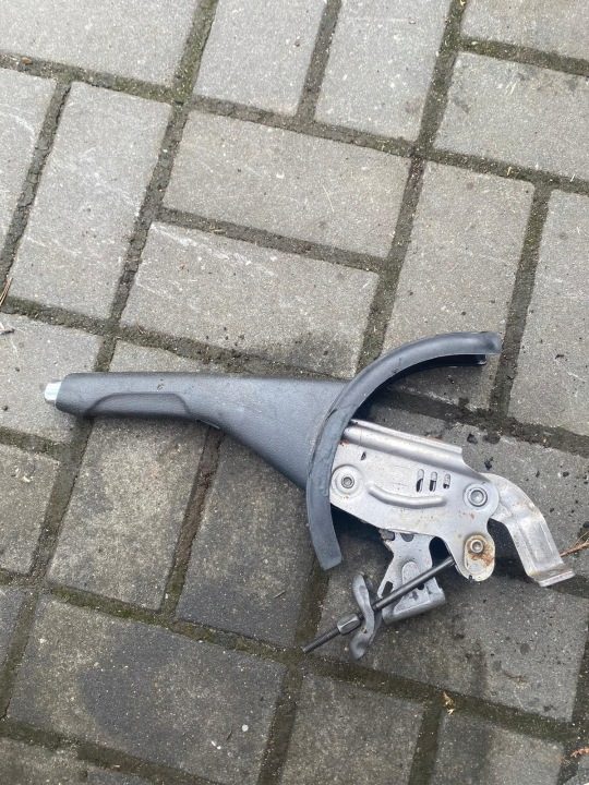 Seat Ibiza IV рычаг ручного тормоза 6J0711461D, фото 2