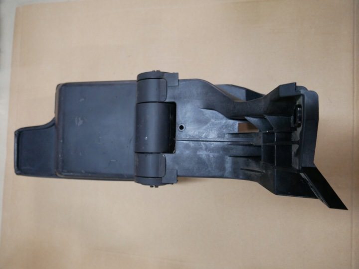 ПОДЛОКОТНИК КОЖА ЧЕРНАЯ 8213678 BMW E46 EUR 2.0D, фото 2