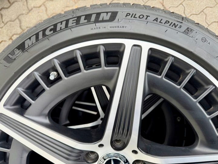 ЛИТЫЕ ДИСКИ MERCEDES EQE 43 AMG 4Matic V295 Оригинальные 20 Зимние Черные МАТОВЫЕ, фото 4