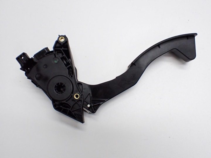 ПЕДАЛЬ ГАЗА ПОТЕНЦИОМЕТР ЕВРОПА 180023357R SMART FORTWO III 453 15 г., фото 2