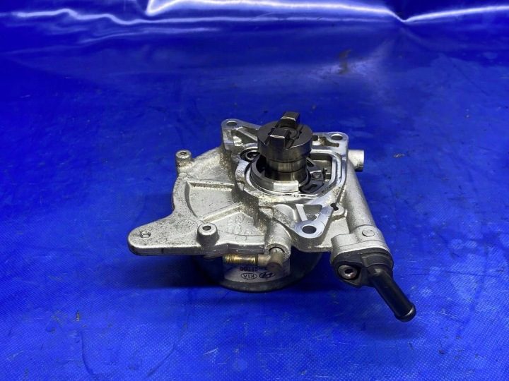 Вакуумный насос Hyundai Santa Fe 28810-2F000 2.2 CRDI D4HB, фото 4