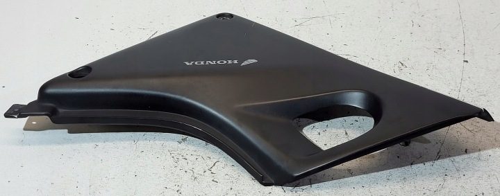 Боковина вставка обтекатель левый 83700-KBV-0000 Honda CB 500 PC26 1993-1996r, фото 5