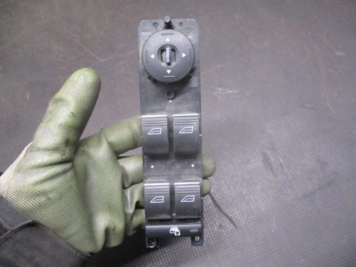 КНОПКИ СТЕКОЛ ПАНЕЛЬ AM5T14A132 FORD C-MAX II 10-19R, фото 1
