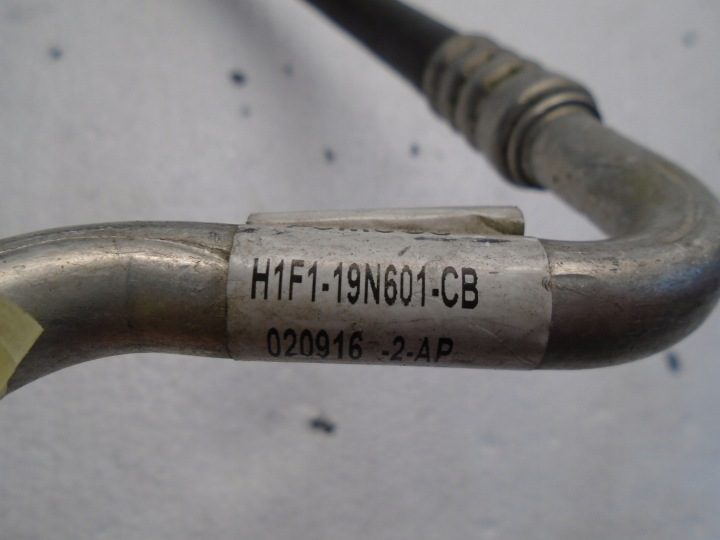 Трубка кондиционера H1F1-19N601-CB Ford Focus, фото 2