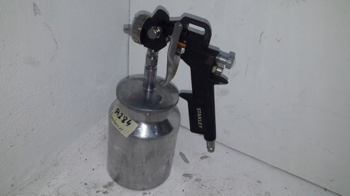 Пистолет покрасочный Stanley 151093XSTN нижний металлический бак 1L,, фото 2