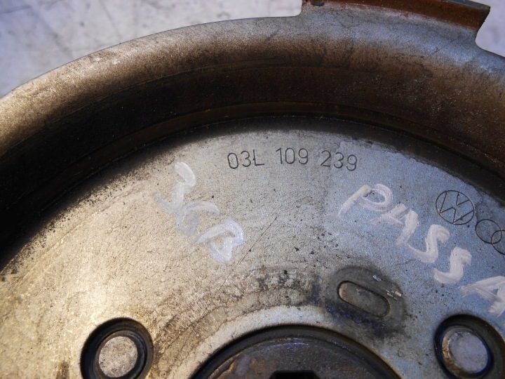 Volkswagen Passat B6 шестерня вала грм 03L109239 038109111E, фото 8