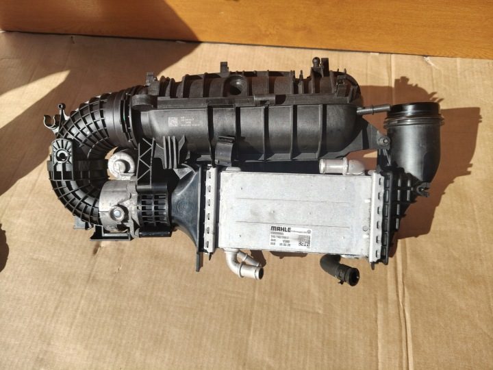 VW Audi Skoda Seat впускной коллектор компл. 05E129709F, фото 1