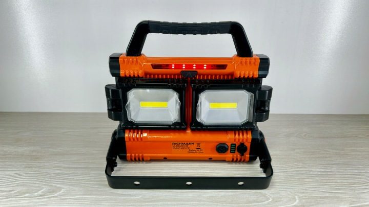ФОНАРЬ АККУМУЛЯТОРНЫЙ ГАРАЖНЫЙ ГАЛОГЕННЫЙ COB-LED 30W+2X10W RICHMANN, фото 3