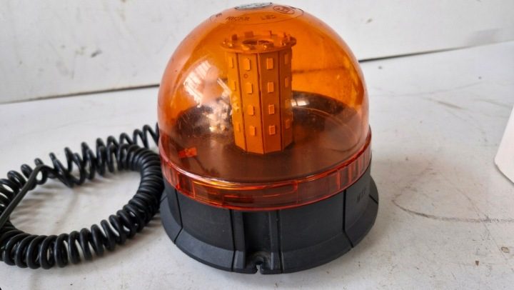 Проблесковый маячок мигалка 12/24V LED болт, фото 10