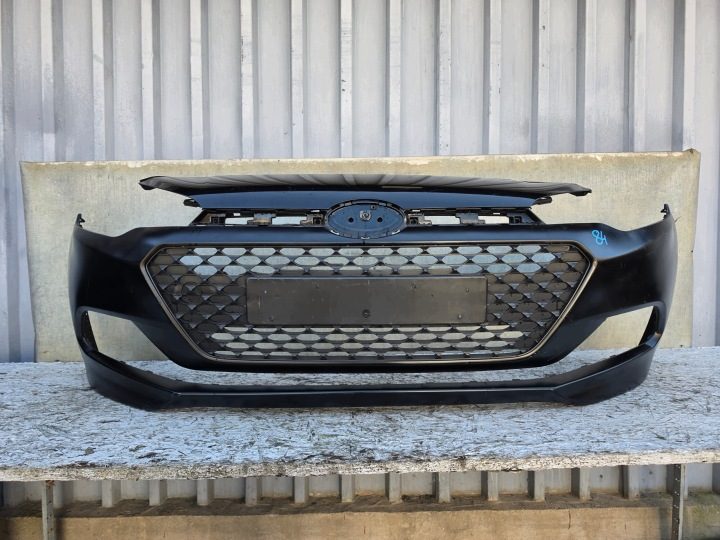 Hyundai I20 II 2 14- бампер передний 86511-C8000 решетка, фото 2