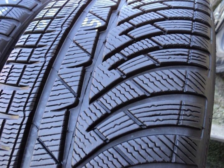 2× Шина зимняя Michelin Pilot Alpin 4 235/35R20 92 В сцепление на снегу (3PMSF), защита диска, усилитель (XL) N0 - Porsche, фото 3